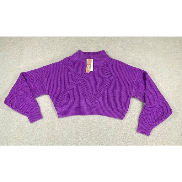 GB Purple Cable Knit Long Sleeve Crop Sweater NWT Size Small - Picture 1 of 9